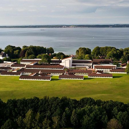 Отель Konventum Conference Center Хельсингер Экстерьер фото